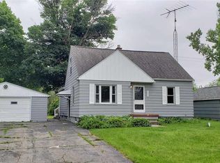 1233 Simca St, Flint, MI 48507