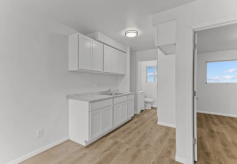11411 Wyoming Ave #102 — Photo 4