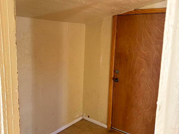 4th image of 420 Alcazar St NE