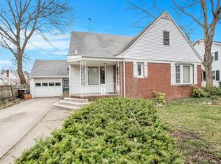 409 E Main St, Fremont, MI 49412