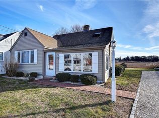28 Stannard Dr, Westbrook, CT 06498