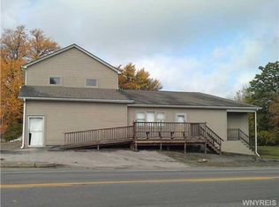 8837 Chestnut Ridge Rd, Gasport, NY 14067