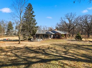 30W030 Schick Rd, Bartlett, IL 60103