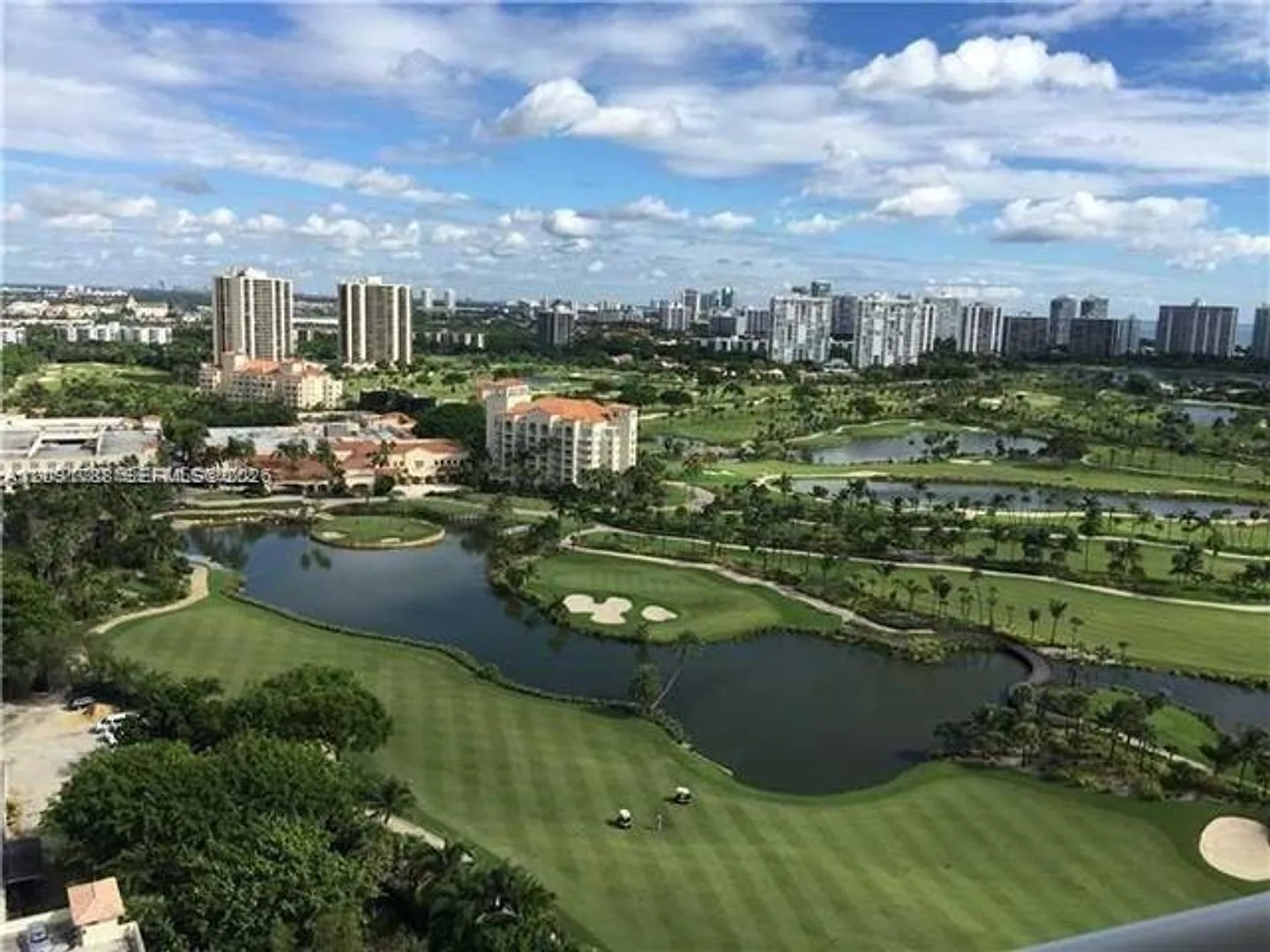 19501 W Country Club Dr cu-2413, Aventura, FL 33180 — Photo 2