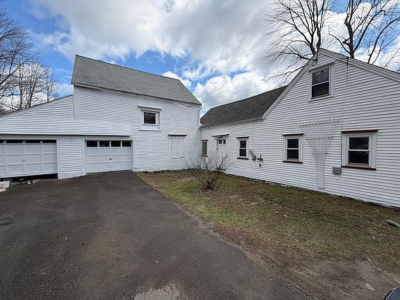 5th image of 1455 Washington Road