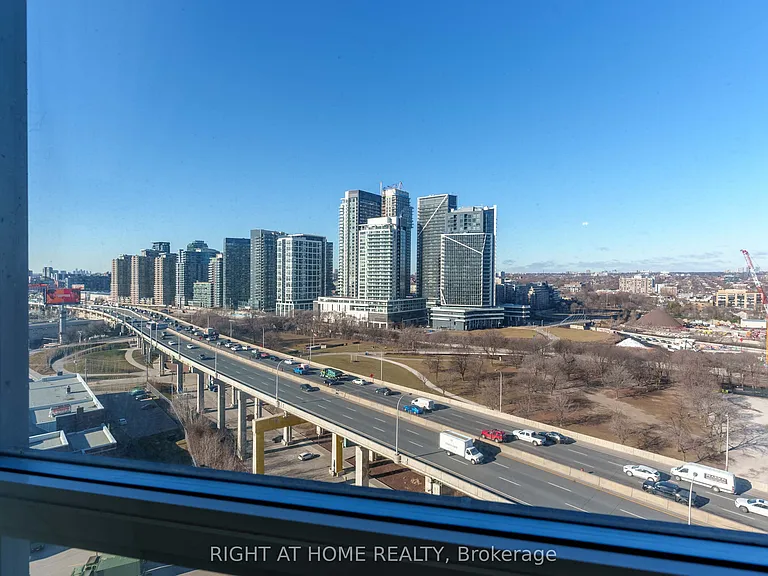 231 Fort York Blvd #1807 — Photo 18