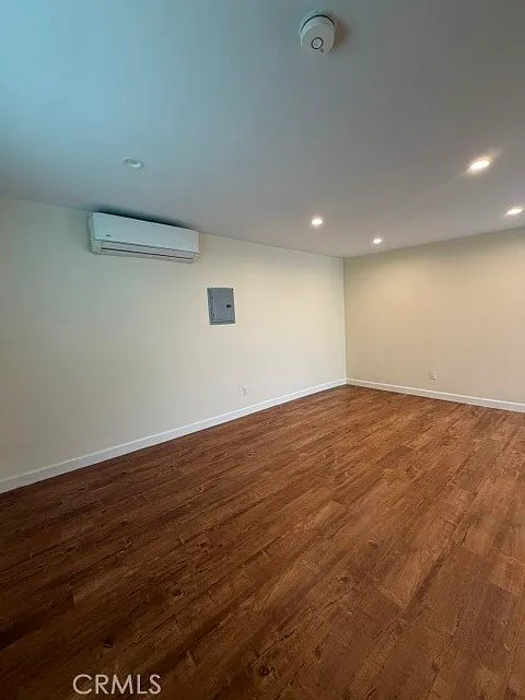 1 bed, 400 sqft, $1,900 — Photo 4
