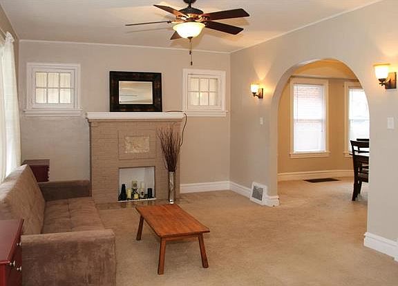 3rd image of 8525 Rosemary Ave