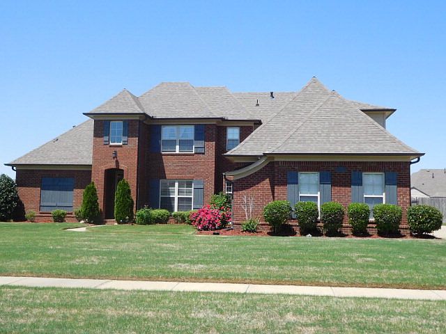 1st image of 649 Riverwest Cir