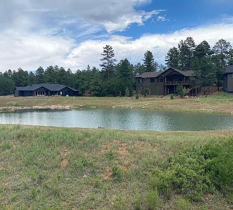 4th image of 1381 S Lakeside Trl