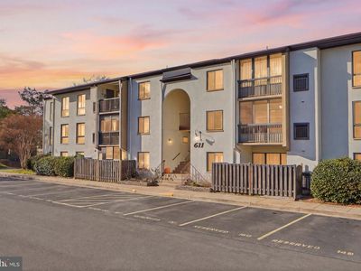 611 Center St APT 101, Herndon, VA, 20170