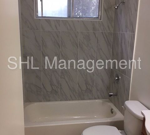 5th image of 5913 Gregory Ave