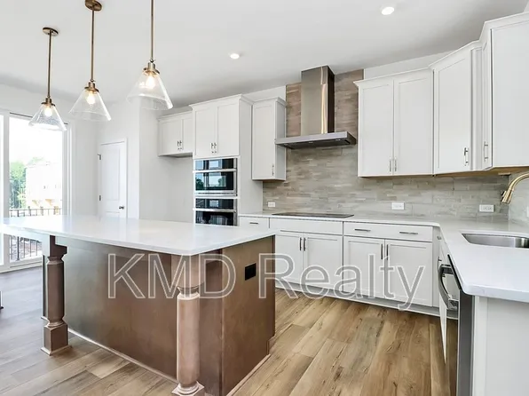 7118 Westrow Ave, Charlotte, NC 28278