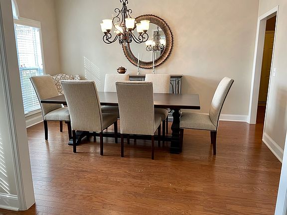 5th image of 118 Mill Park Ln