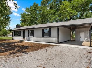 13611 E Neosho Rd, Nevada, MO 64772
