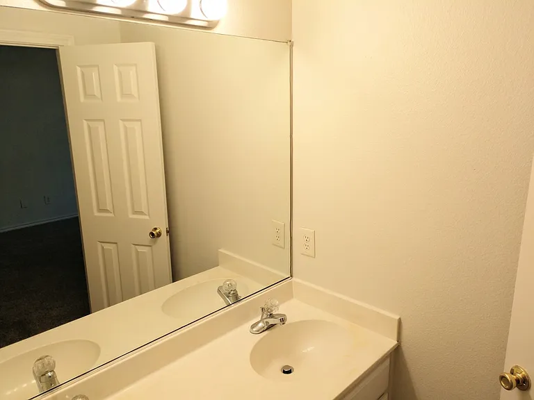 3908 Stuart Rd — Photo 20