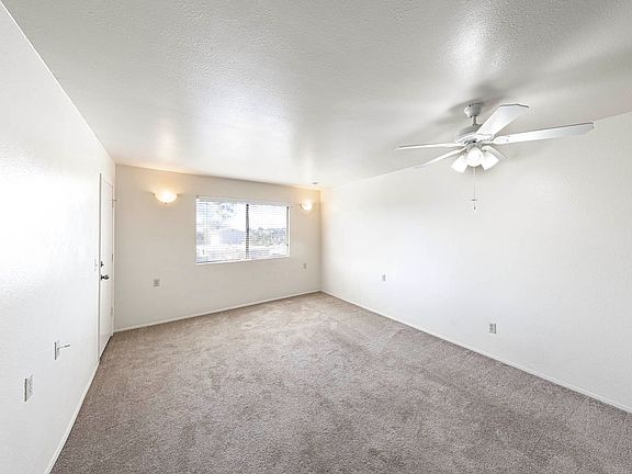 4th image of 4857 College Ave