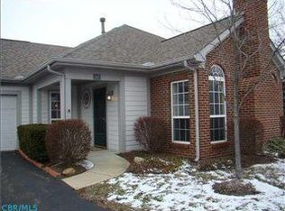 3655 Colonial Dr, Hilliard, OH 43026