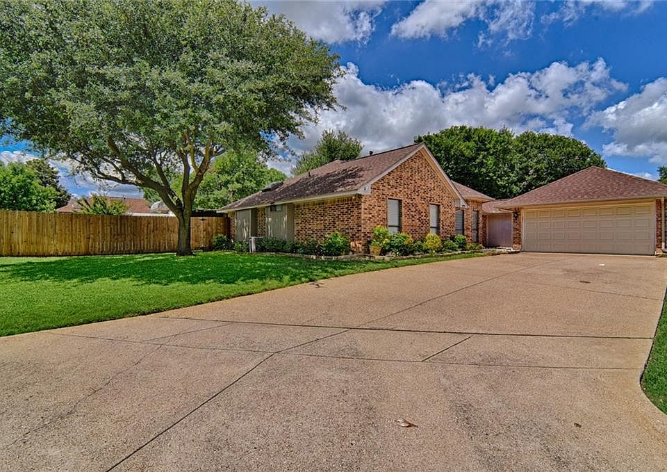 6200 Brookgate Dr Arlington TX 76016 Zillow