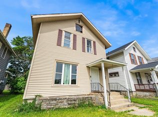 3422 S Calhoun St, Fort Wayne, IN 46807