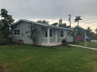 828 N Golf Dr, Hollywood, FL 33021