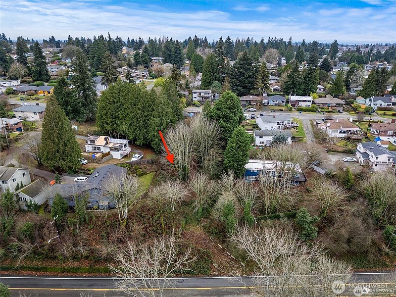 3rd image of 10301 Myers Way S