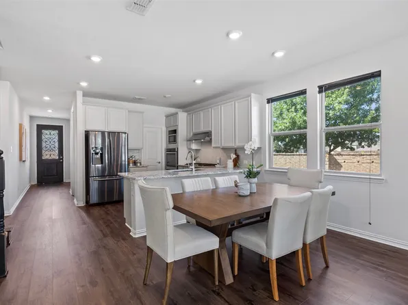 2501 Durango Dr, Carrollton, TX 75010