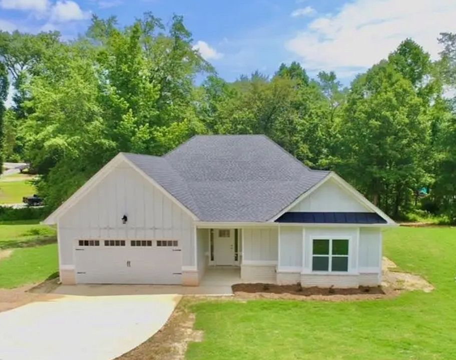 1st image of 222 Cedar Valley Dr