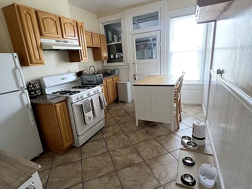 339 Waller St #1 Photo 1