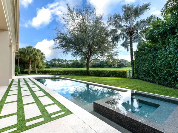 116 Via Capri, Palm Beach Gardens, FL 33418