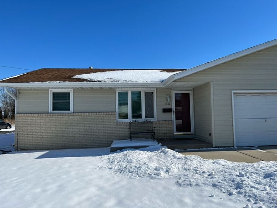 1st image of 1304 N Randall Ave #1304