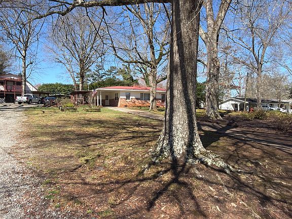 2nd image of 151 Tiny Ridge Dr