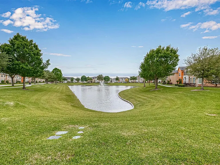 14426 Summerleaf Ln — Photo 39