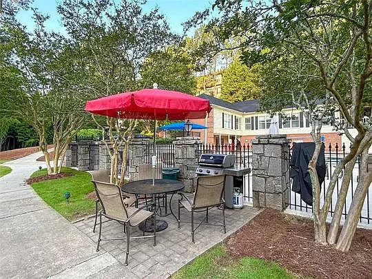 25201 Plantation Dr NE #201 — Photo 34