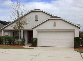 1065 Bluegrass Dr, Groveland, FL 34736