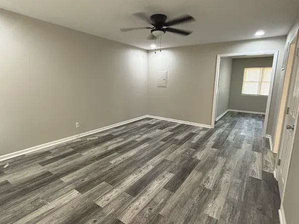 6516 E Cottonwood Ln #6516, Wichita, KS 67207