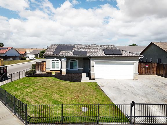 3rd image of 8326 Tucana Ave