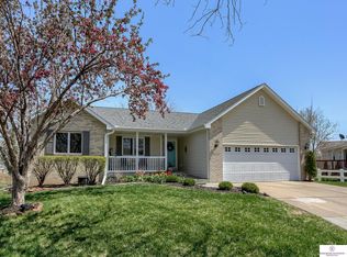 5024 NW 4th Cir, Lincoln, NE 68521