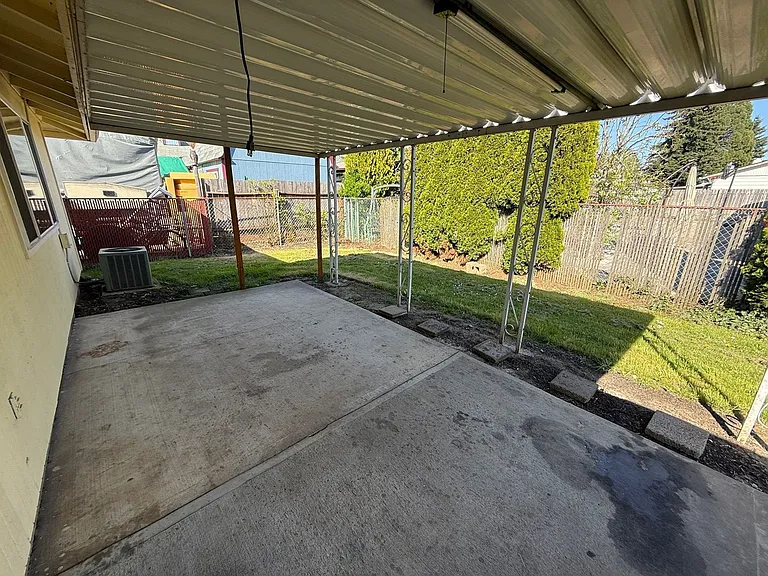 1488 Palace Dr NE — Photo 22