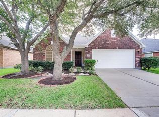 3331 Shadowchase Dr, Houston, TX 77082