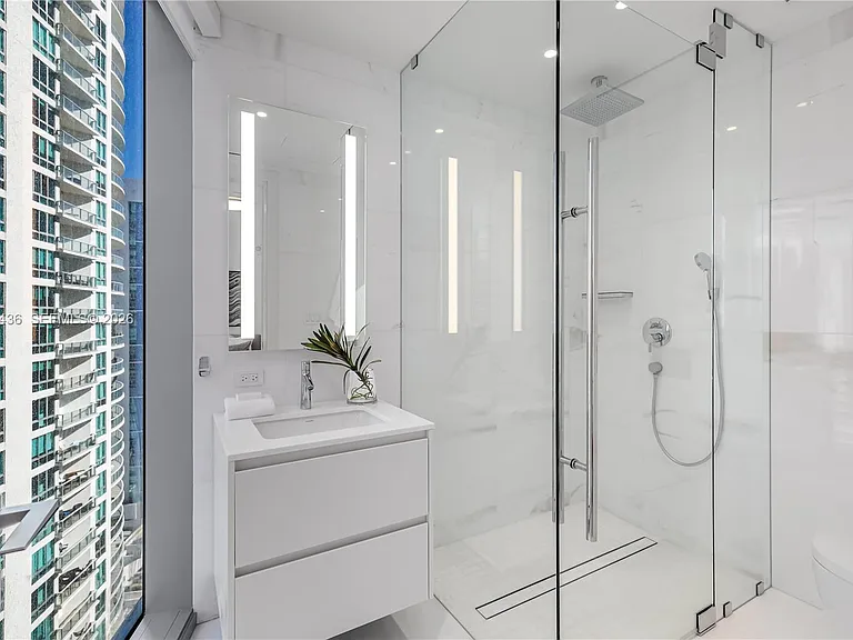 300 Biscayne Boulevard Way #2802 — Photo 34