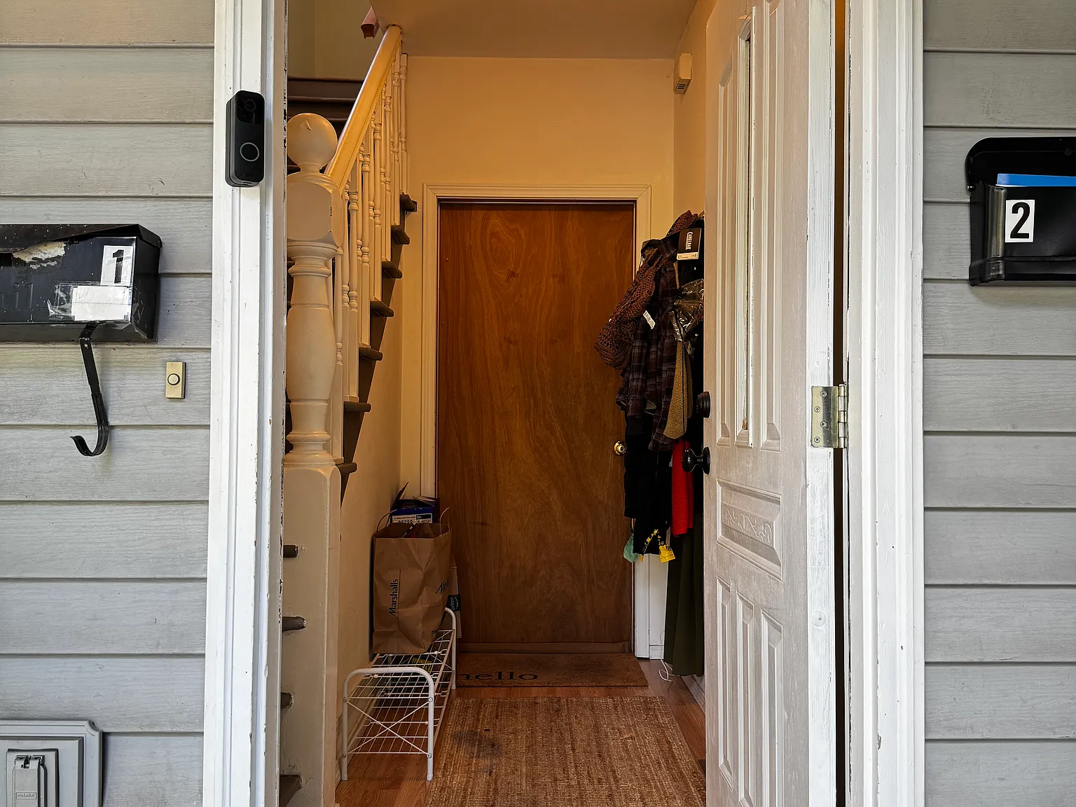 2 bed, 850 sqft, $1,900 — Photo 3
