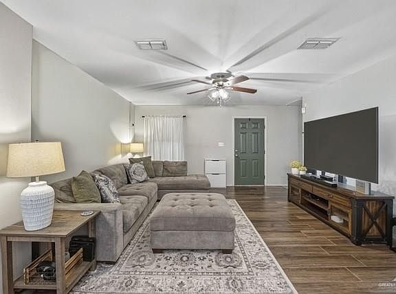4th image of 406 Rio Nueces