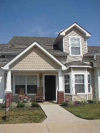 1st image of 136 Alexander Blvd