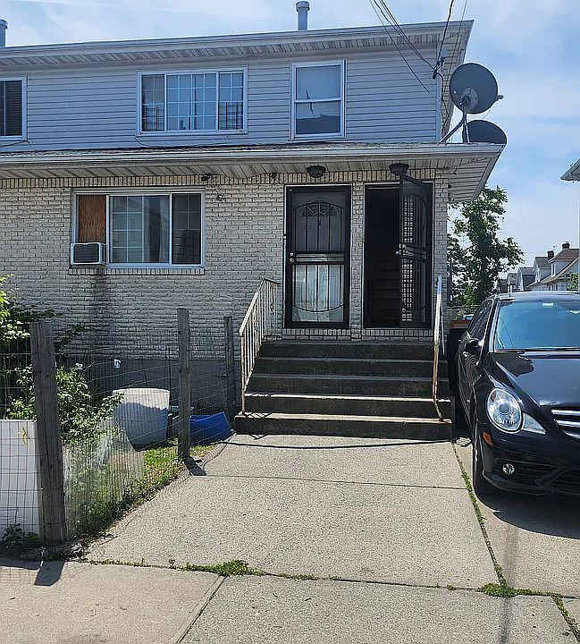 6951 Almeda Ave, Far Rockaway, NY 11692 Zillow