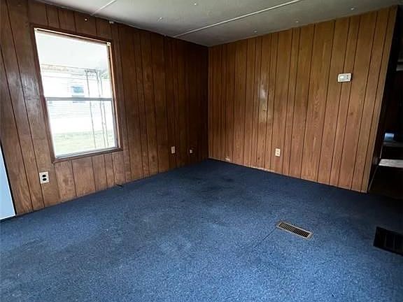 4th image of 113 Stiles Dr