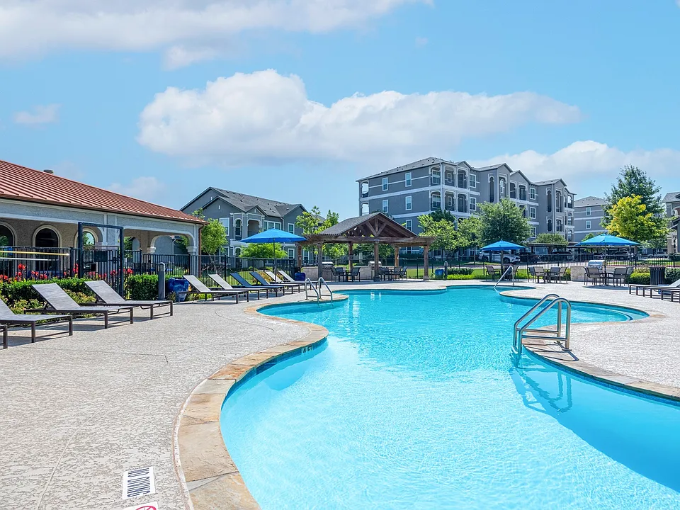 Travesia Apartments