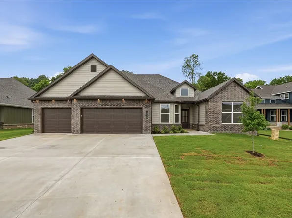 1229 Bunker Dr, Pea Ridge, AR 72751