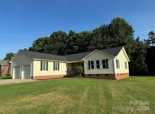 112 Kerns St, Salisbury, NC 28146