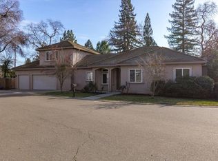 8696 Hartridge Ln, Fair Oaks, CA 95628